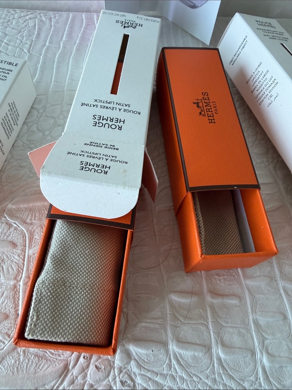 Hermès Orange Lipstick Boxes with Chanel Chance Card ( sample) - Picture 7 of 8